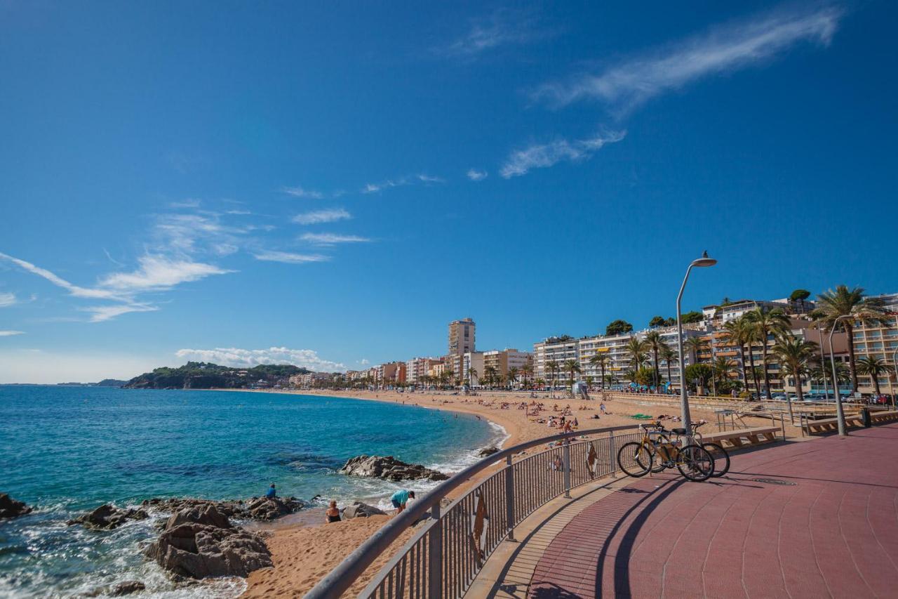 Fantastic 3 Bedroom Apartment, 300m To The Sea Apartment Lloret de Mar