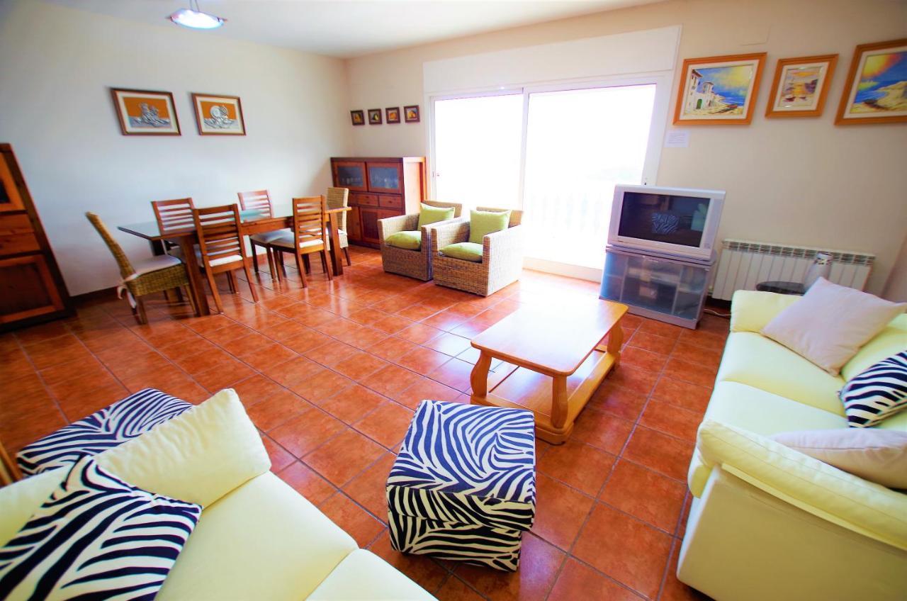 Villa V&v Lloret Sunrise: Spacious 10-person With Pool Near Canyelles