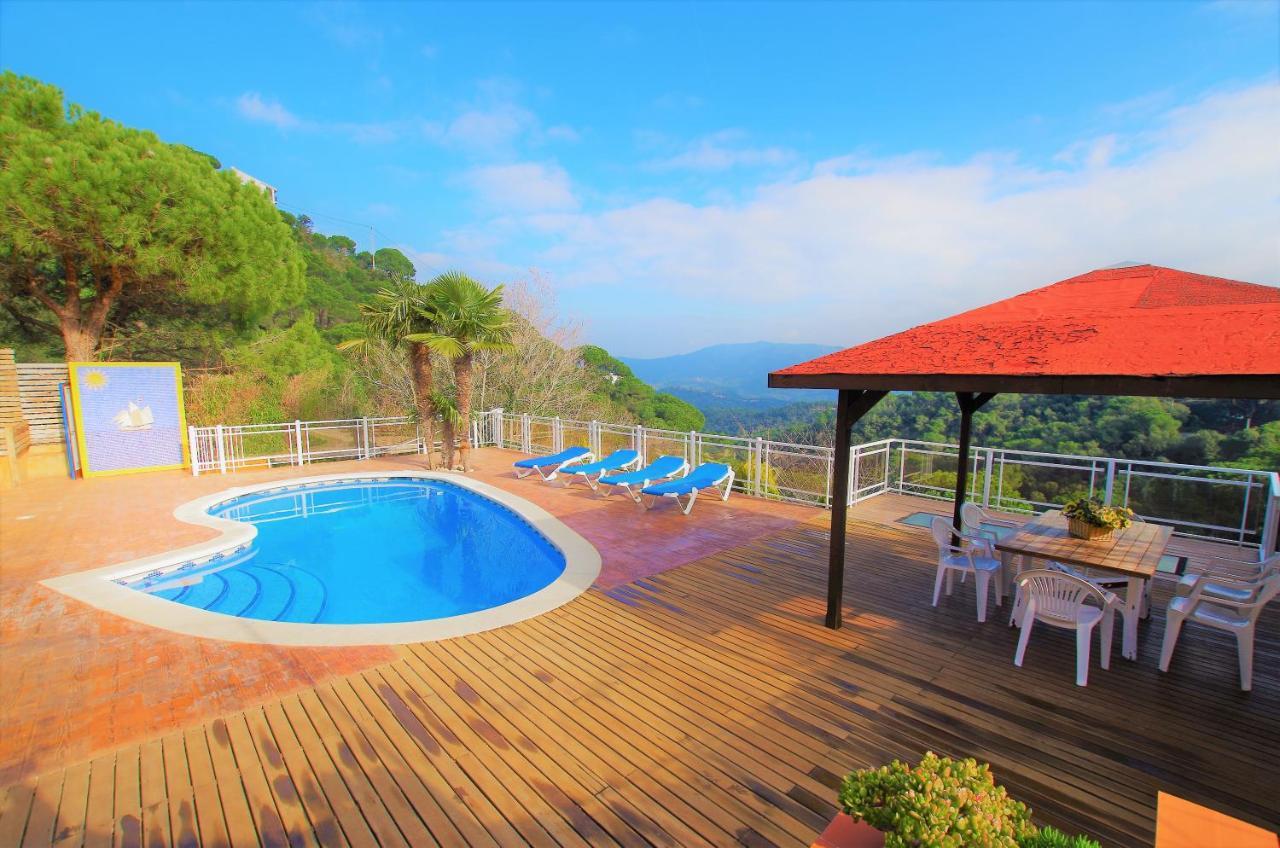 V&v Lloret Sunrise: Spacious 10-person With Pool Near Canyelles Villa *