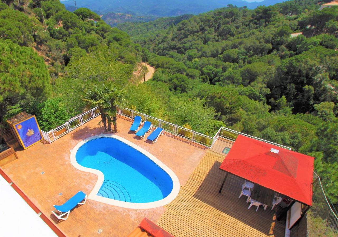 V&v Lloret Sunrise: Spacious 10-person With Pool Near Canyelles Lloret de Mar