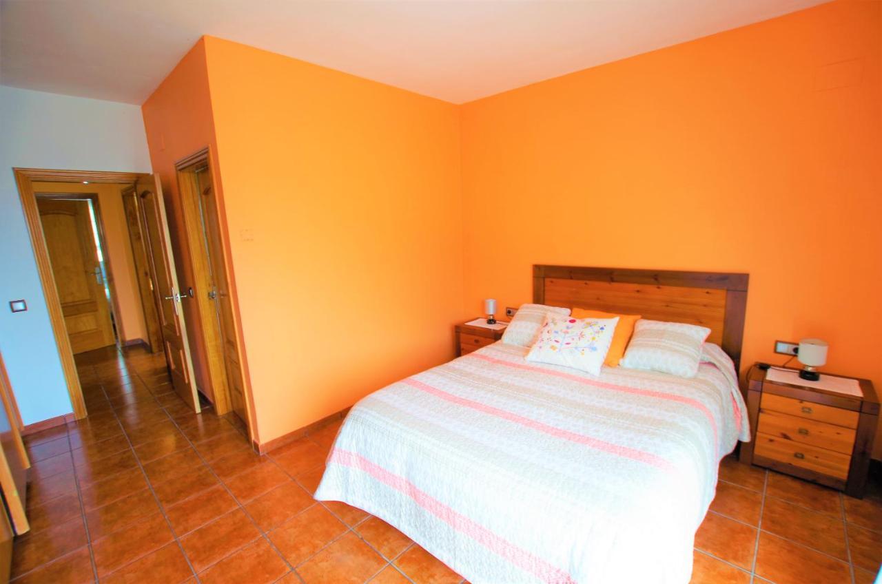 V&v Lloret Sunrise: Spacious 10-person With Pool Near Canyelles * Lloret de Mar