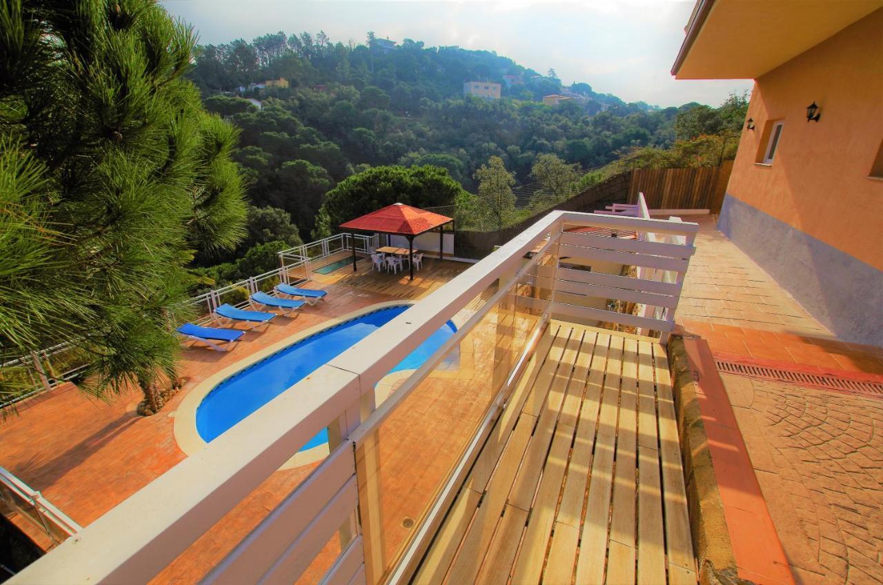V&v Lloret Sunrise: Spacious 10-person With Pool Near Canyelles * Lloret de Mar
