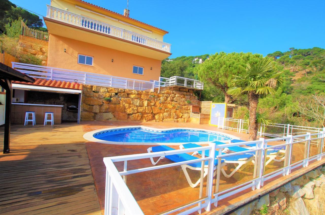 Villa V&v Lloret Sunrise: Spacious 10-person With Pool Near Canyelles *
