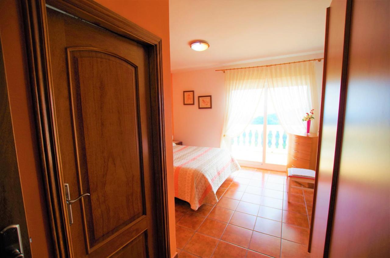 V&v Lloret Sunrise: Spacious 10-person With Pool Near Canyelles