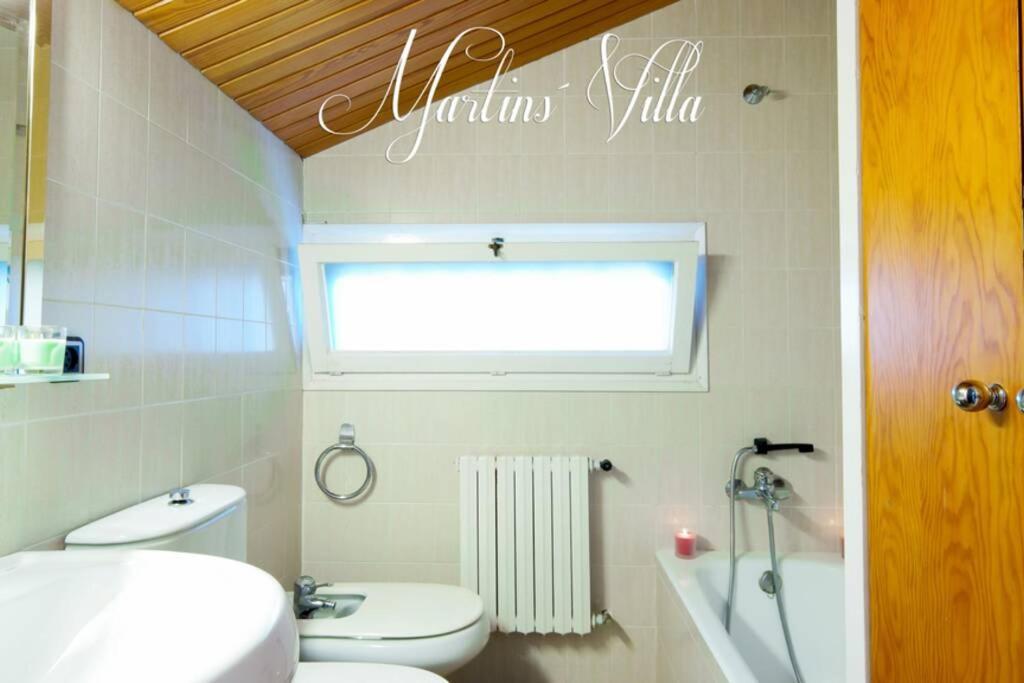 Villa Martin 'S Villa. House On The Beach With Pool Lloret de Mar