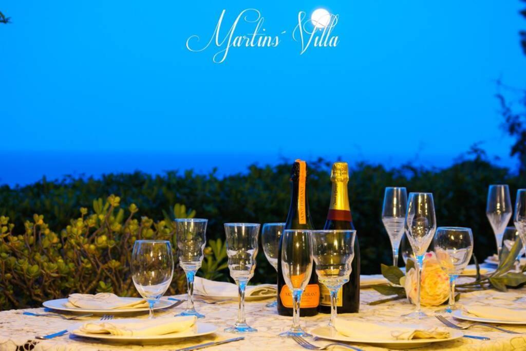 Martin 'S Villa. House On The Beach With Pool Villa Lloret de Mar