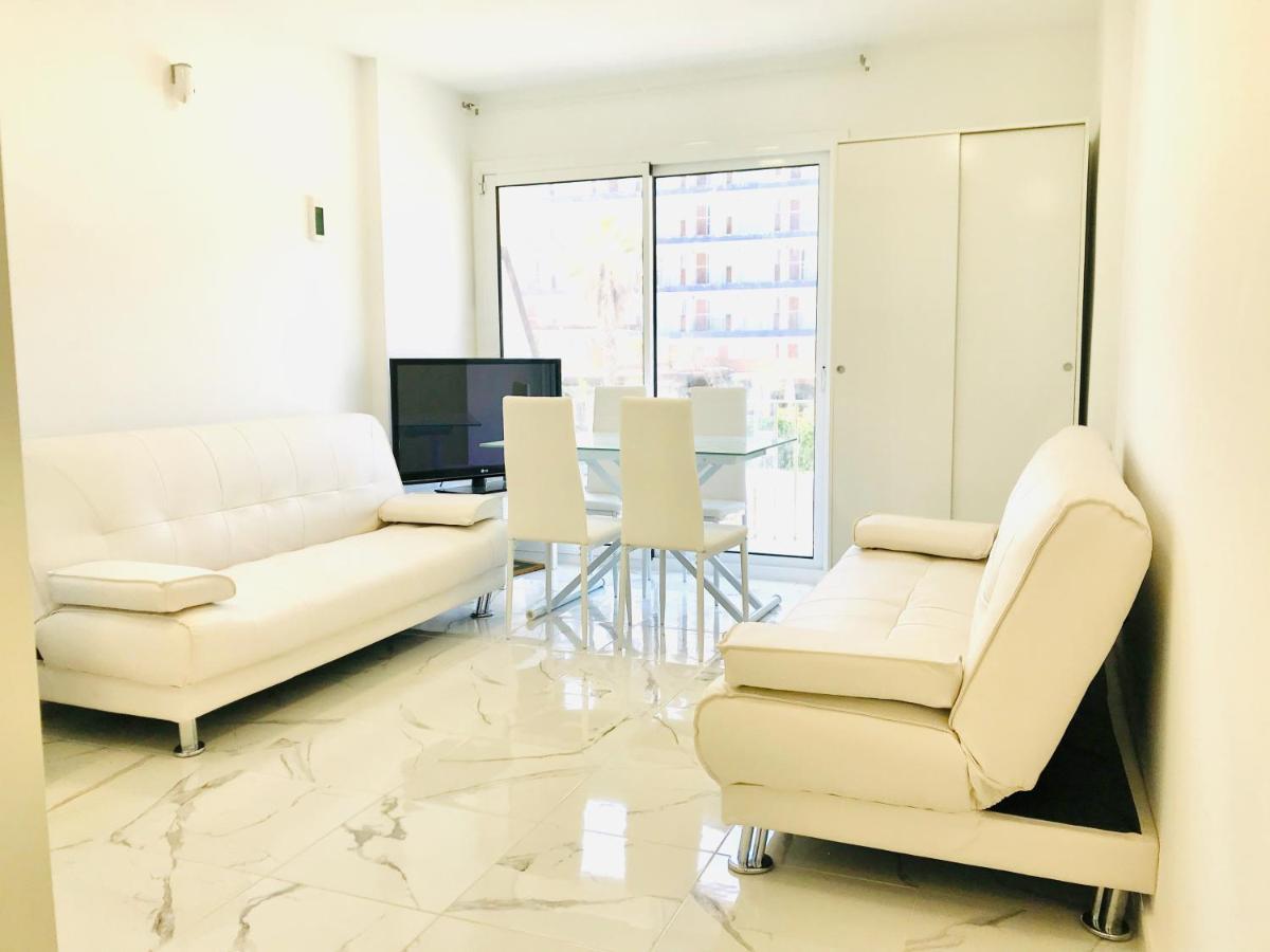 Modern And Design Studio Near The With Large Swimming Pools Apartamento