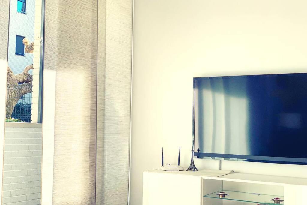 Appartement Con Piscina Y Parking En Lloret de Mar