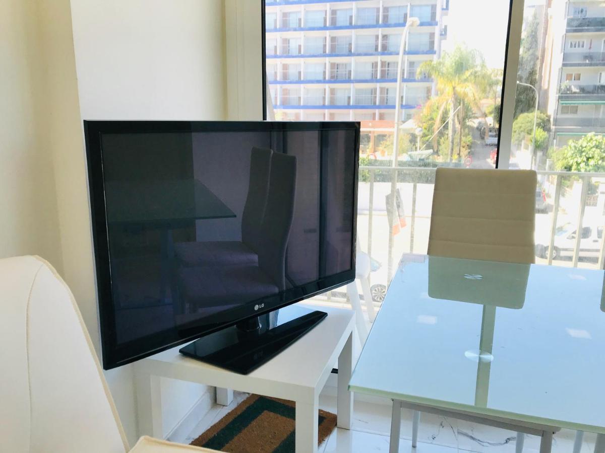 Modern And Design Studio Near The With Large Swimming Pools Apartamento *