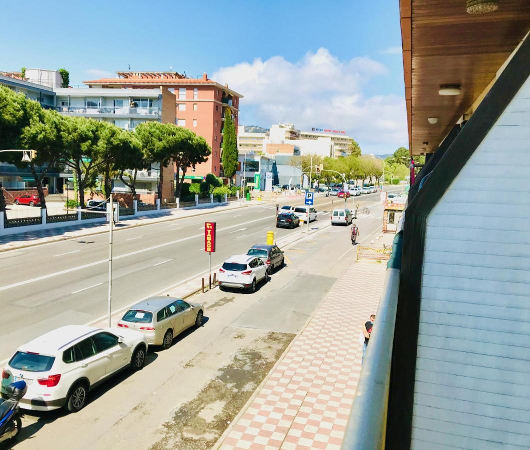Modern And Design Studio Near The With Large Swimming Pools Apartamento Lloret de Mar