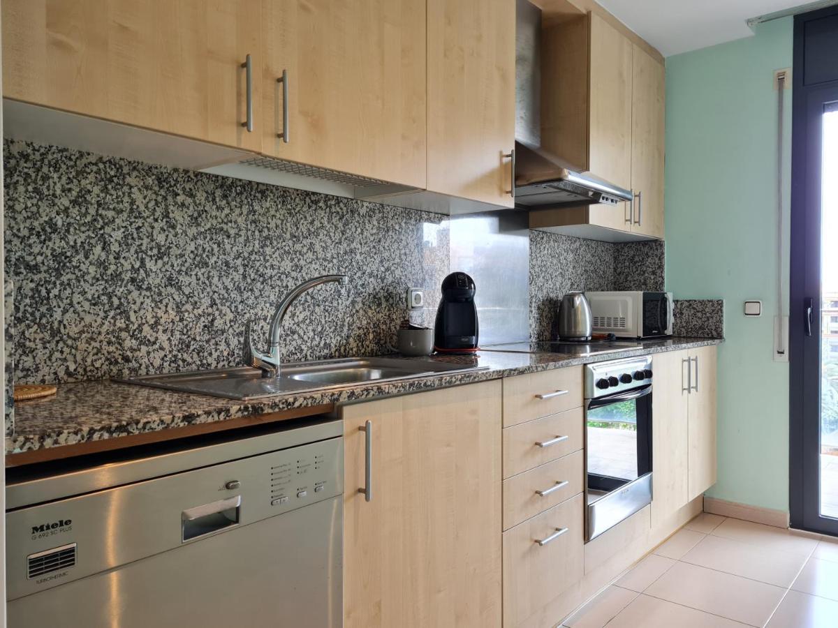 Fantastic 3 Bedroom Apartment, 300m To The Sea Apartment Lloret de Mar