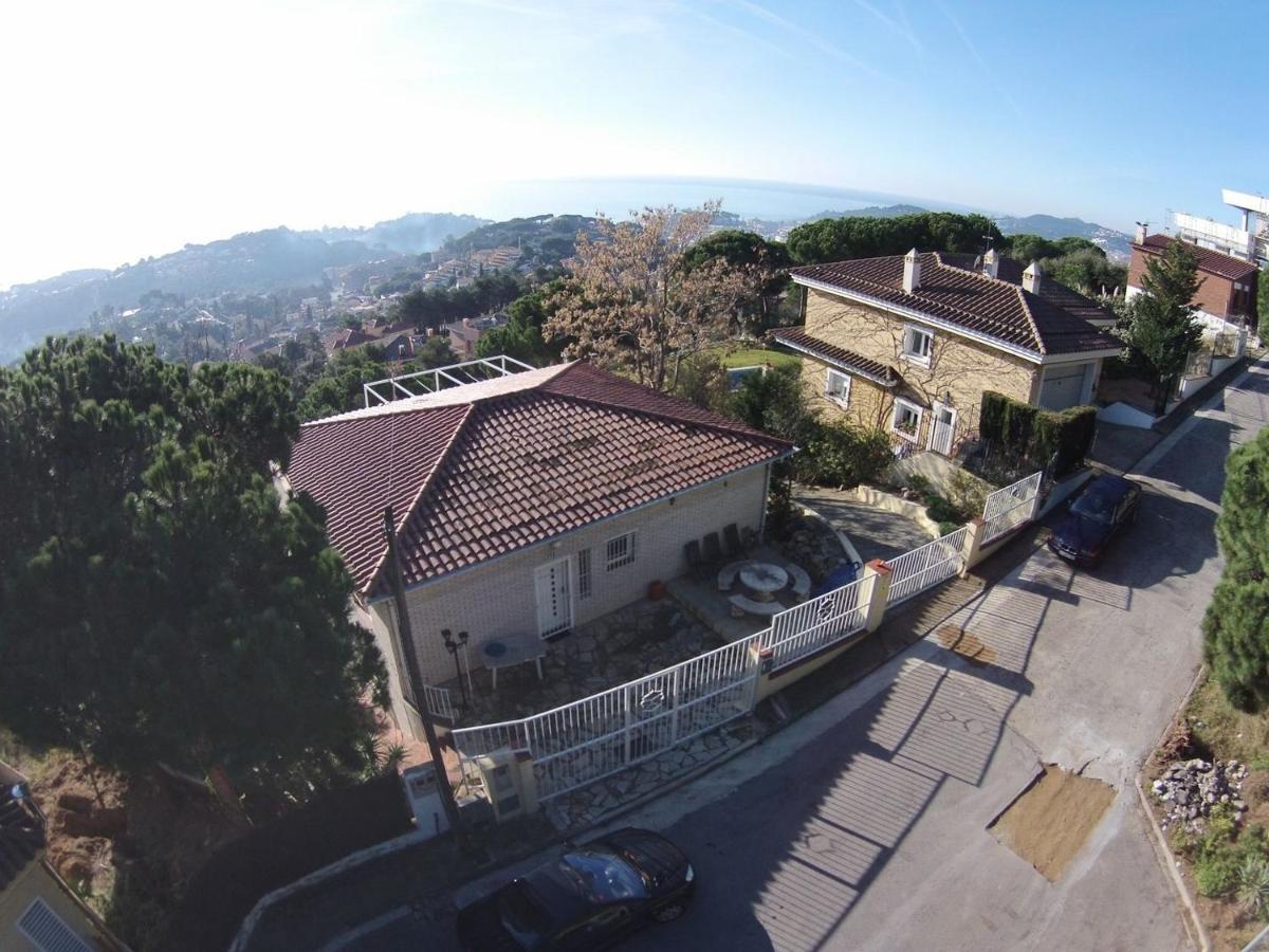 Lloret De Mar- Well-equipped Modern With Pool And Seaview For 10 Persons Villa *