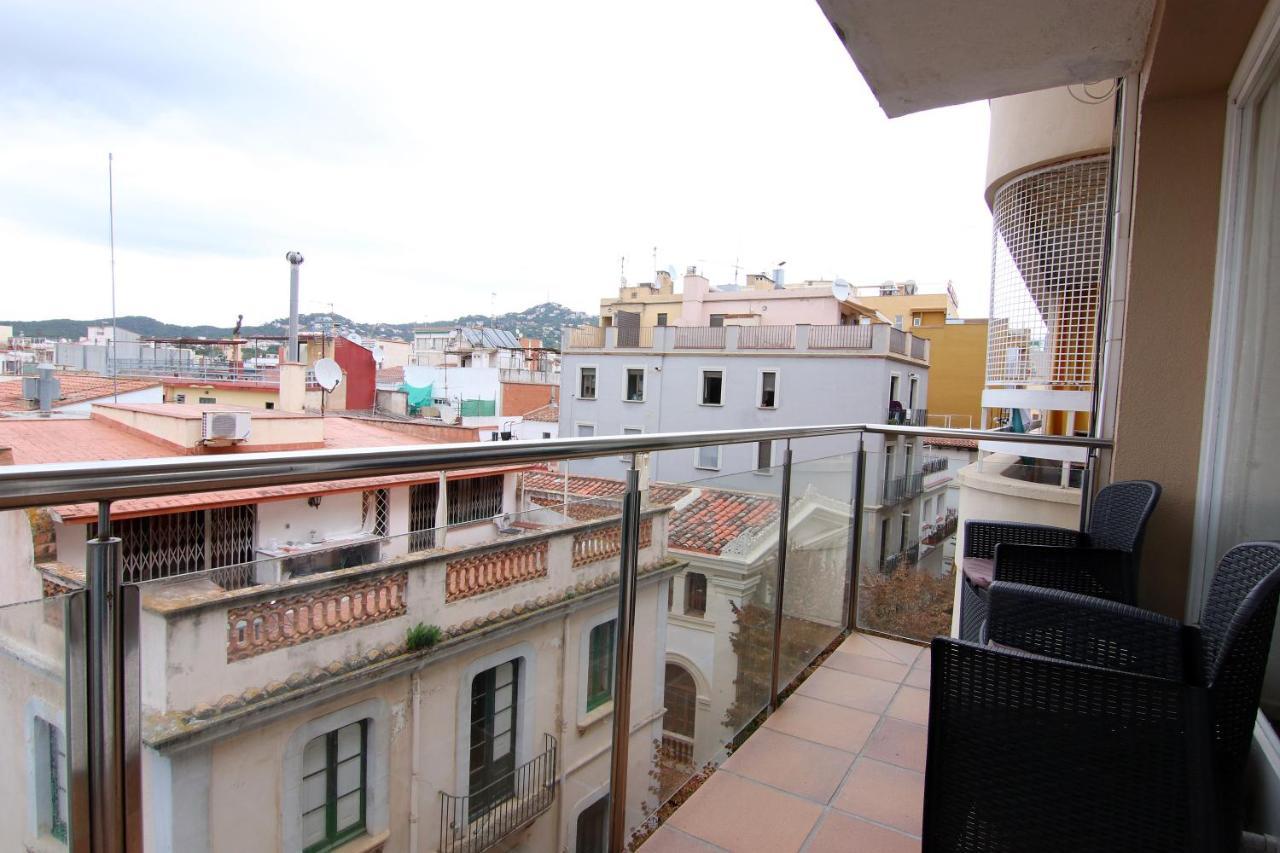 Apartment With Balcony Close To The *
