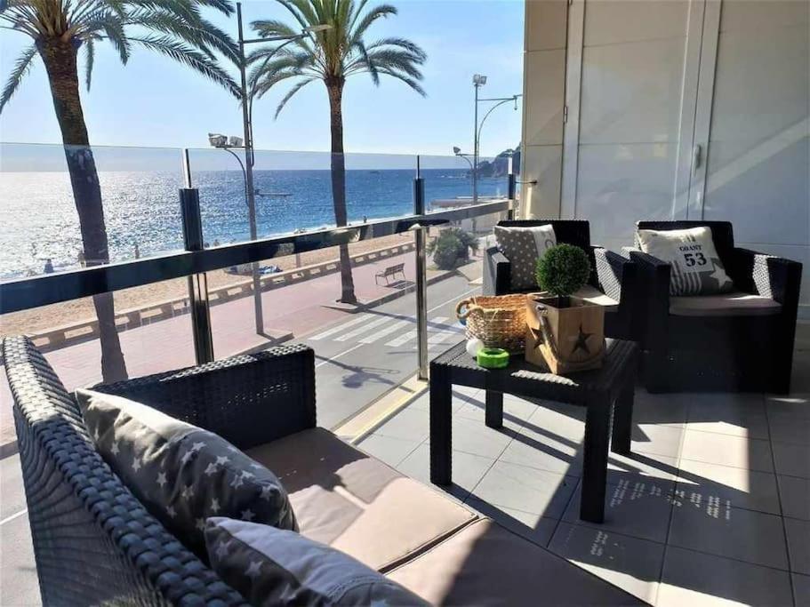 Apartment Lujoso A 1a Linea Del Mar