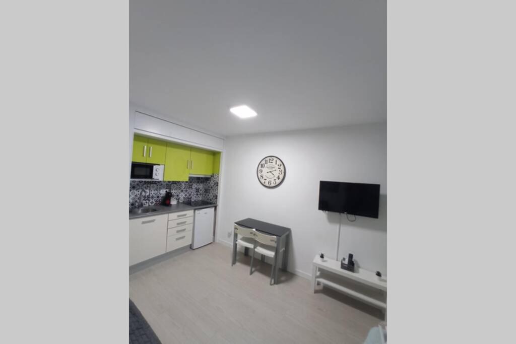 Con Piscina A 2 Minutos De La Playa!!! Apartamento Lloret de Mar