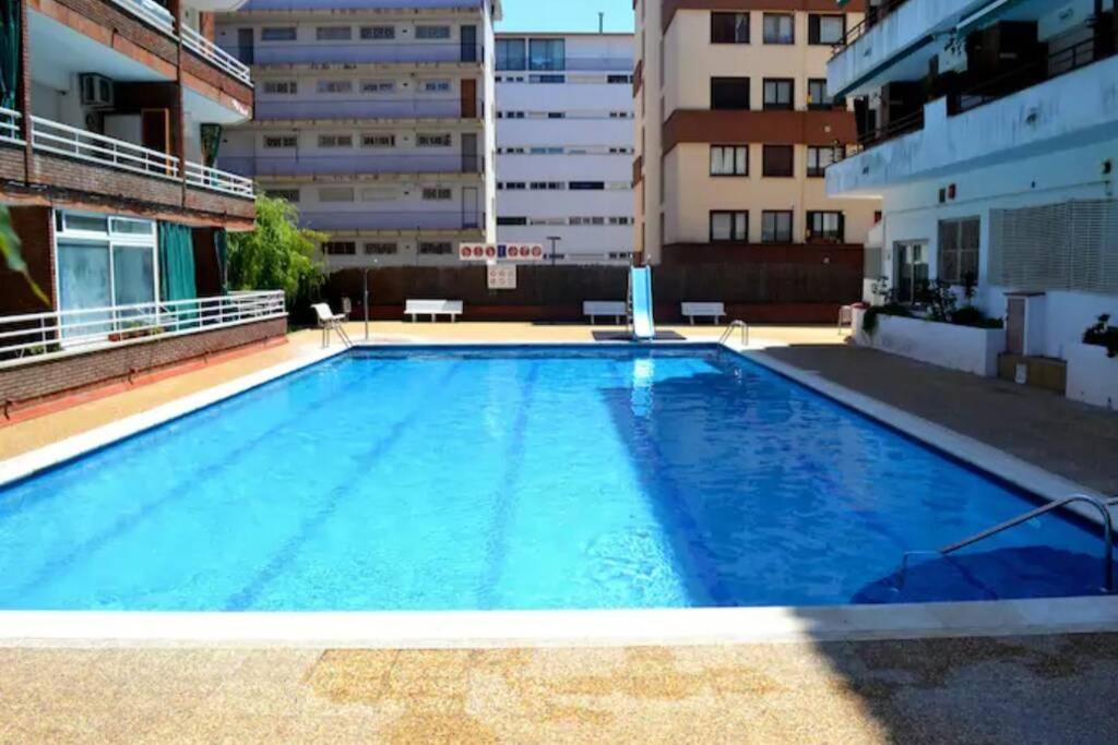 Con Piscina A 2 Minutos De La Playa!!! Apartamento