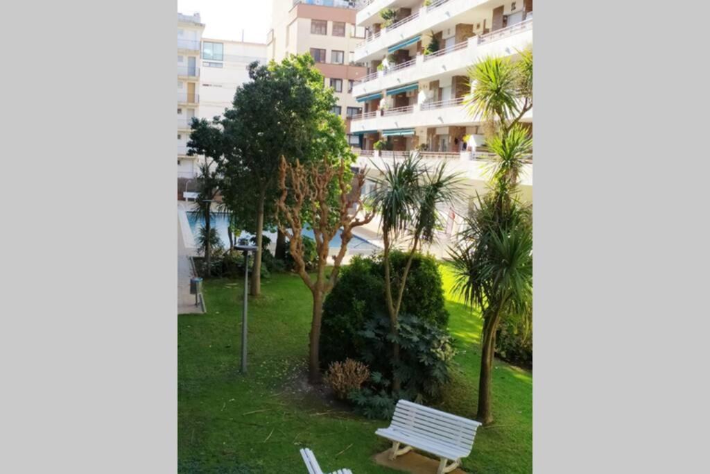 Con Piscina A 2 Minutos De La Playa!!! Apartamento Lloret de Mar