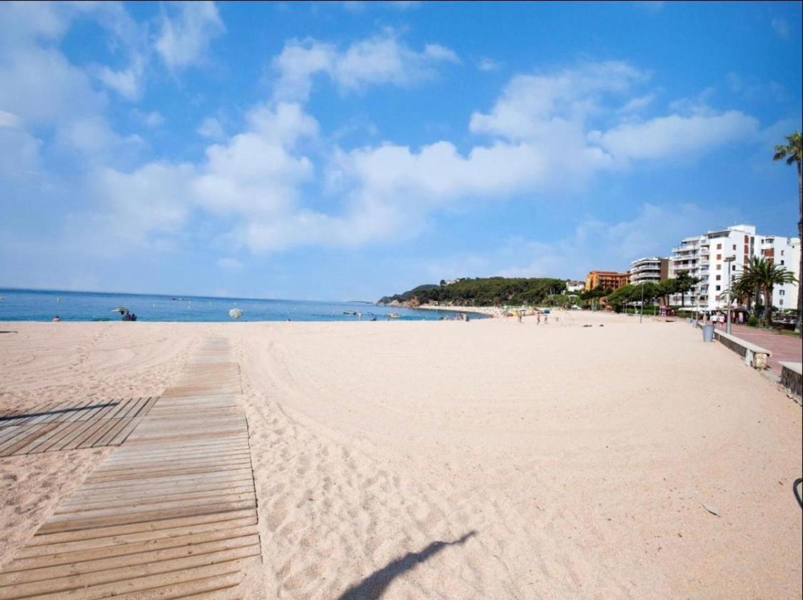 Seahomes Vacations, La Bleue, Beach&pool, Pk, Full Equipped In Fenals Apartment *