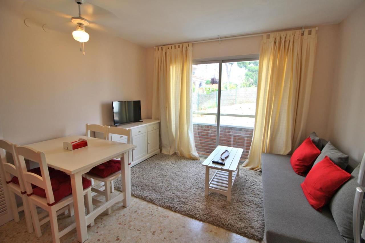 Apartment Al14 Estudio A 250 M Playa Fenals, Costa Barava *