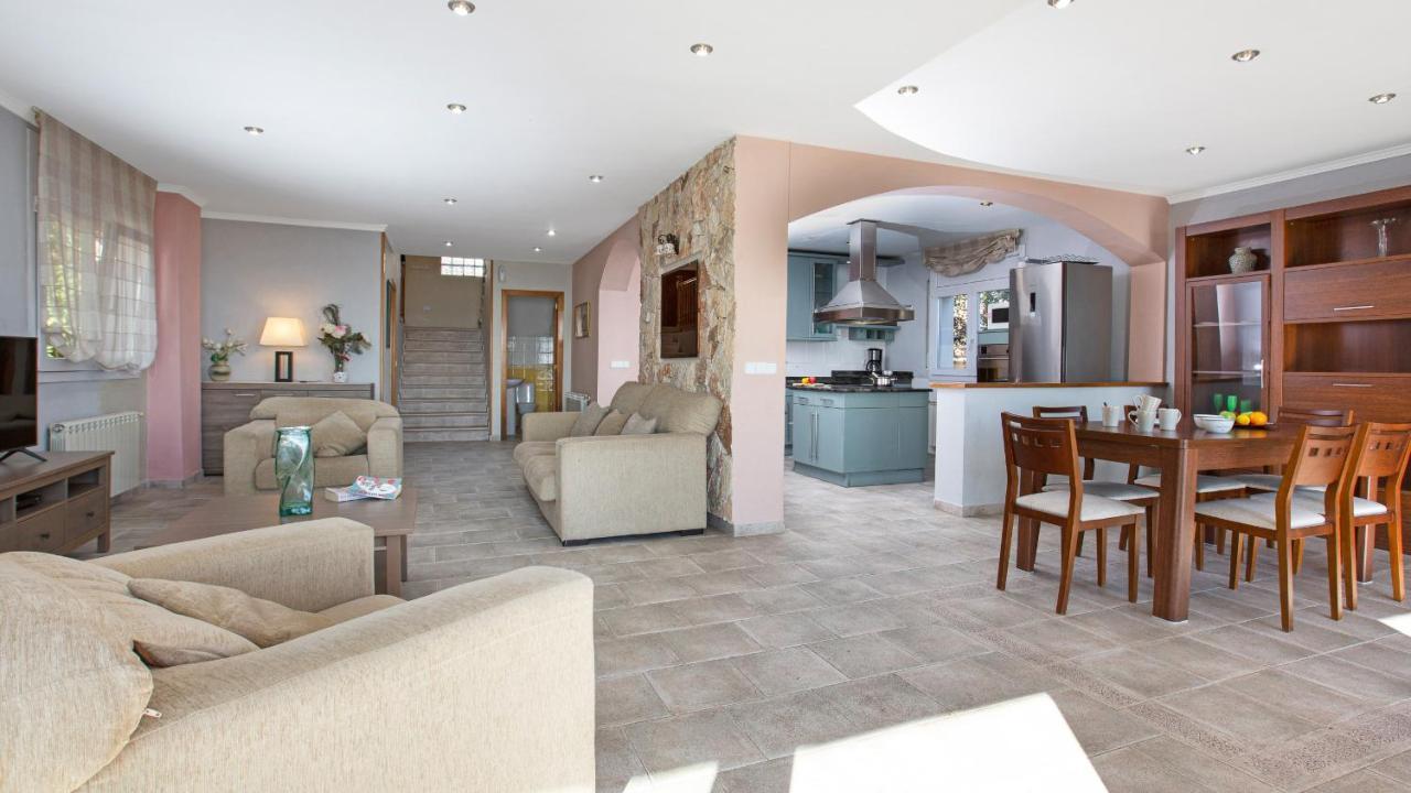 Villa 2 Garb - *