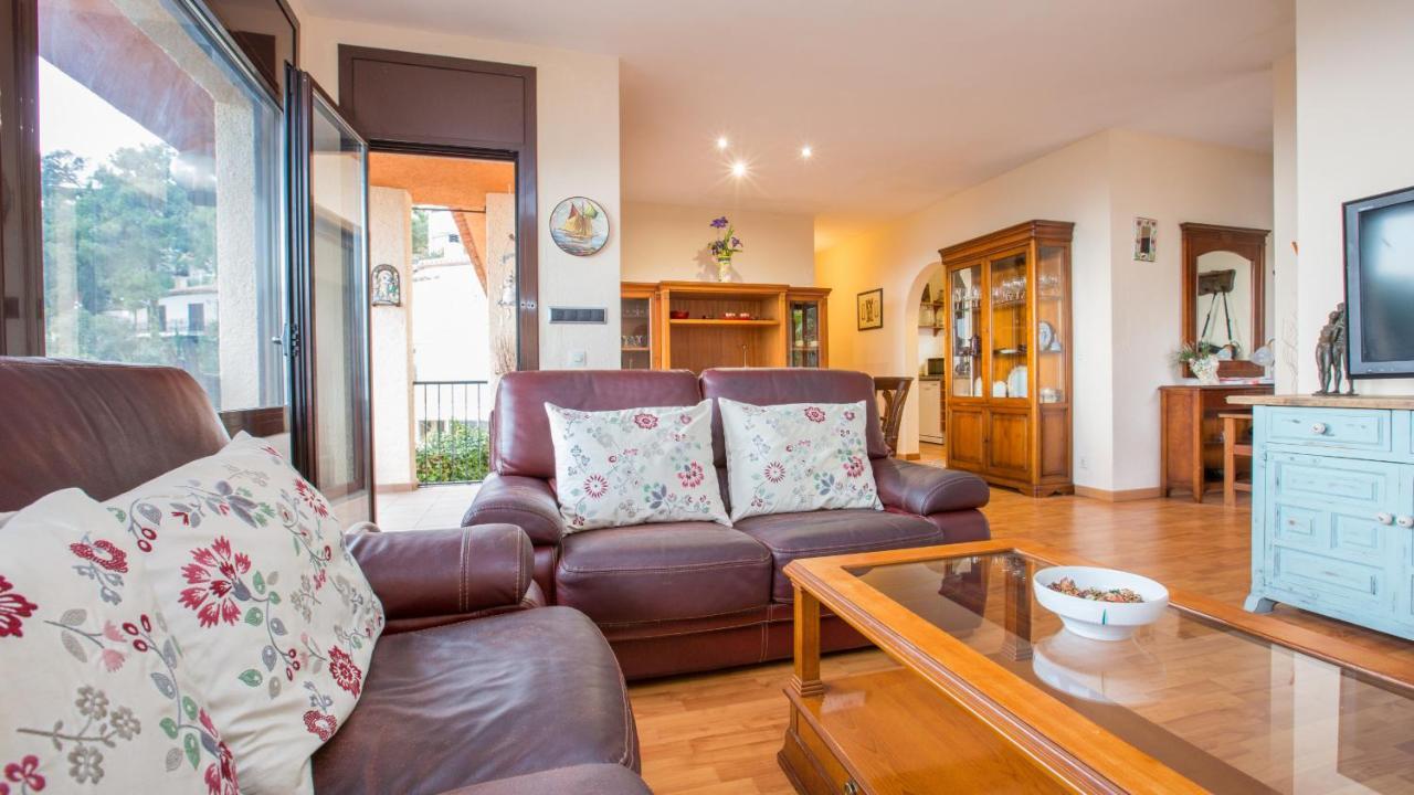 2 Moni - Villa Lloret de Mar