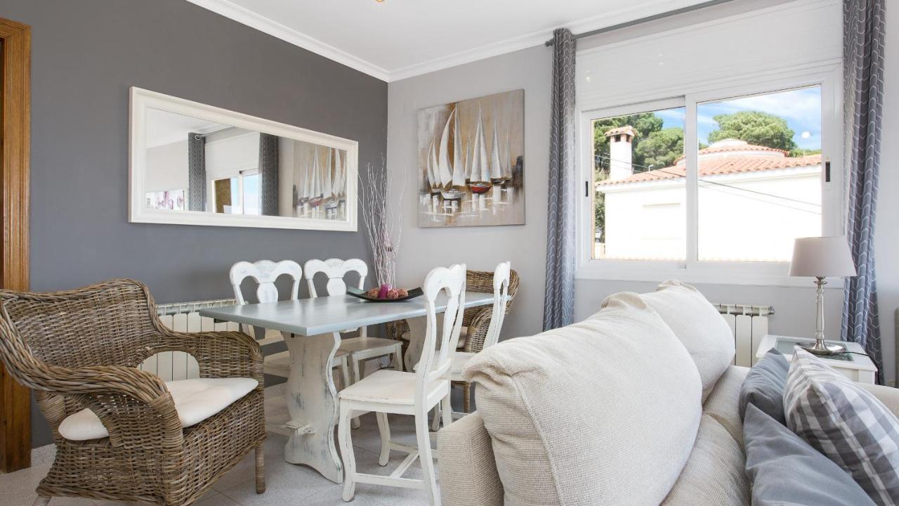 Villa Crisa - *