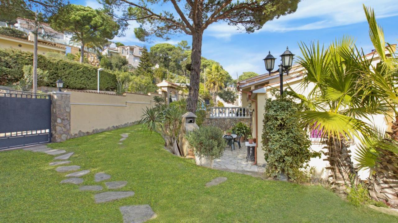Villa Crisa - Lloret de Mar