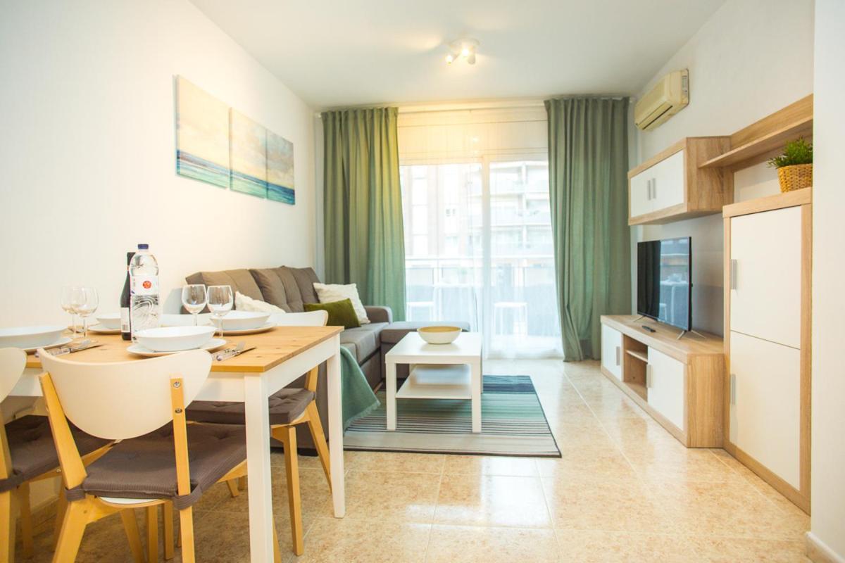 Al29 Playa Fenals Apartment