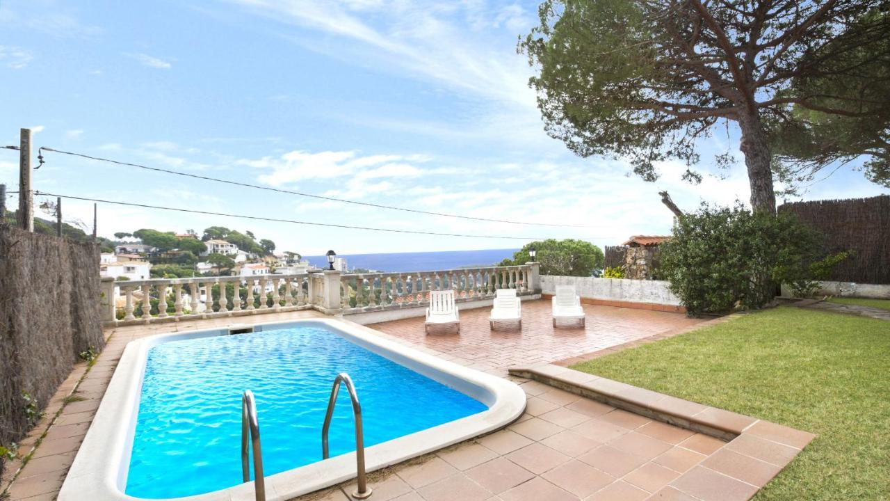 Villa Montecarlo Lloret de Mar
