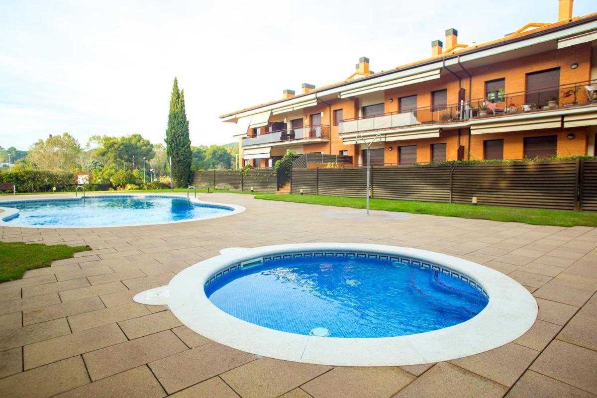 Al28 Duplex En La Playa, Fenals, Costa Brava Apartment