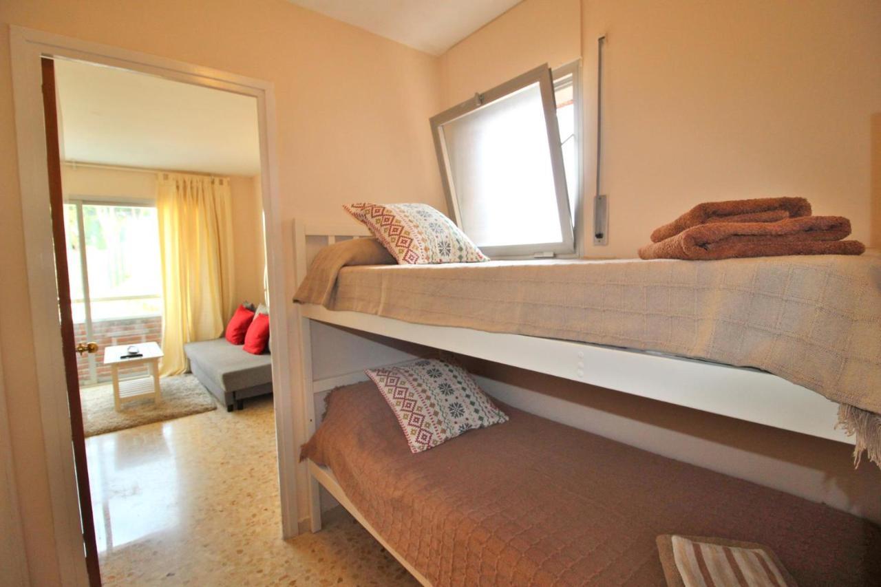Al14 Estudio A 250 M Playa Fenals, Costa Barava