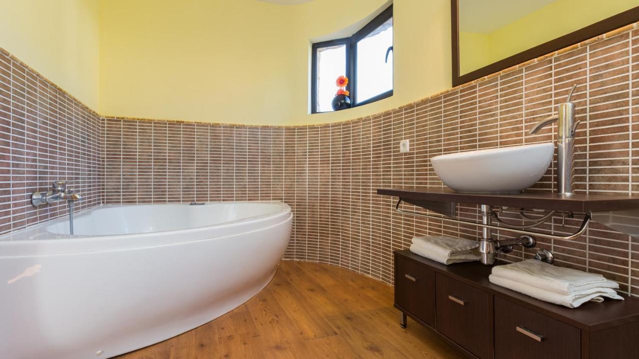 Villa 2pon01 -