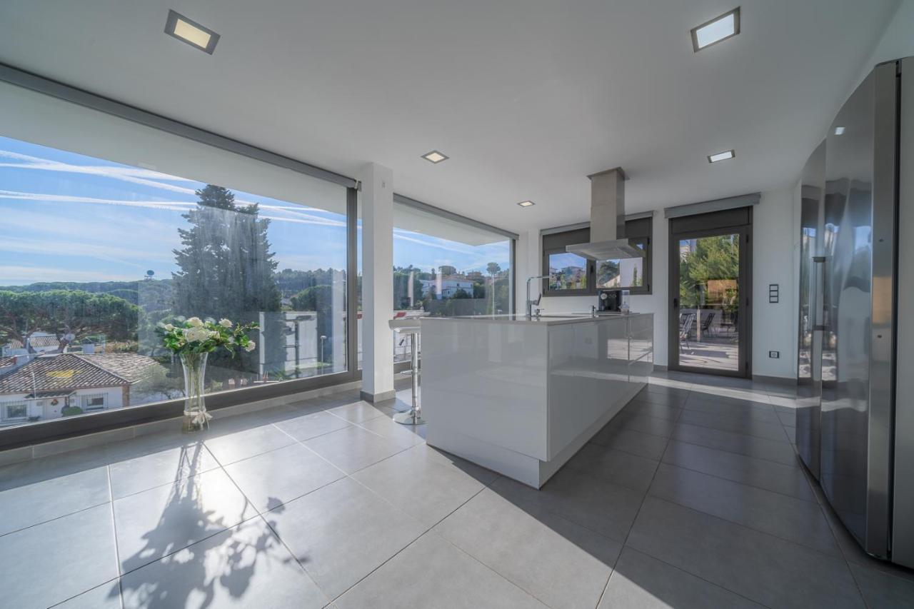 Villa Sunset Lux House - Ideal Familias En Zona Residencial & Aircon *