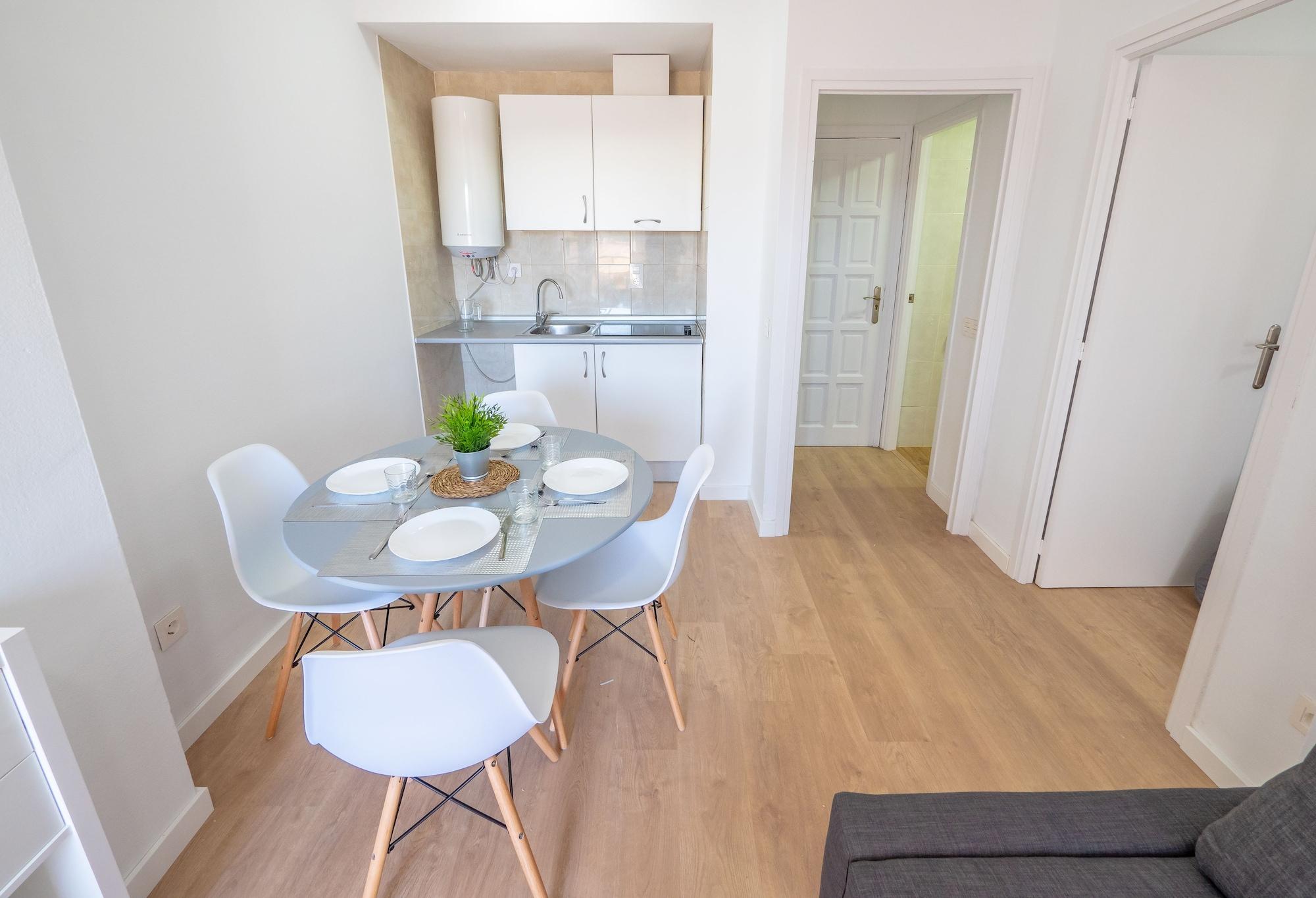 Ar Melrose Place Apartment *