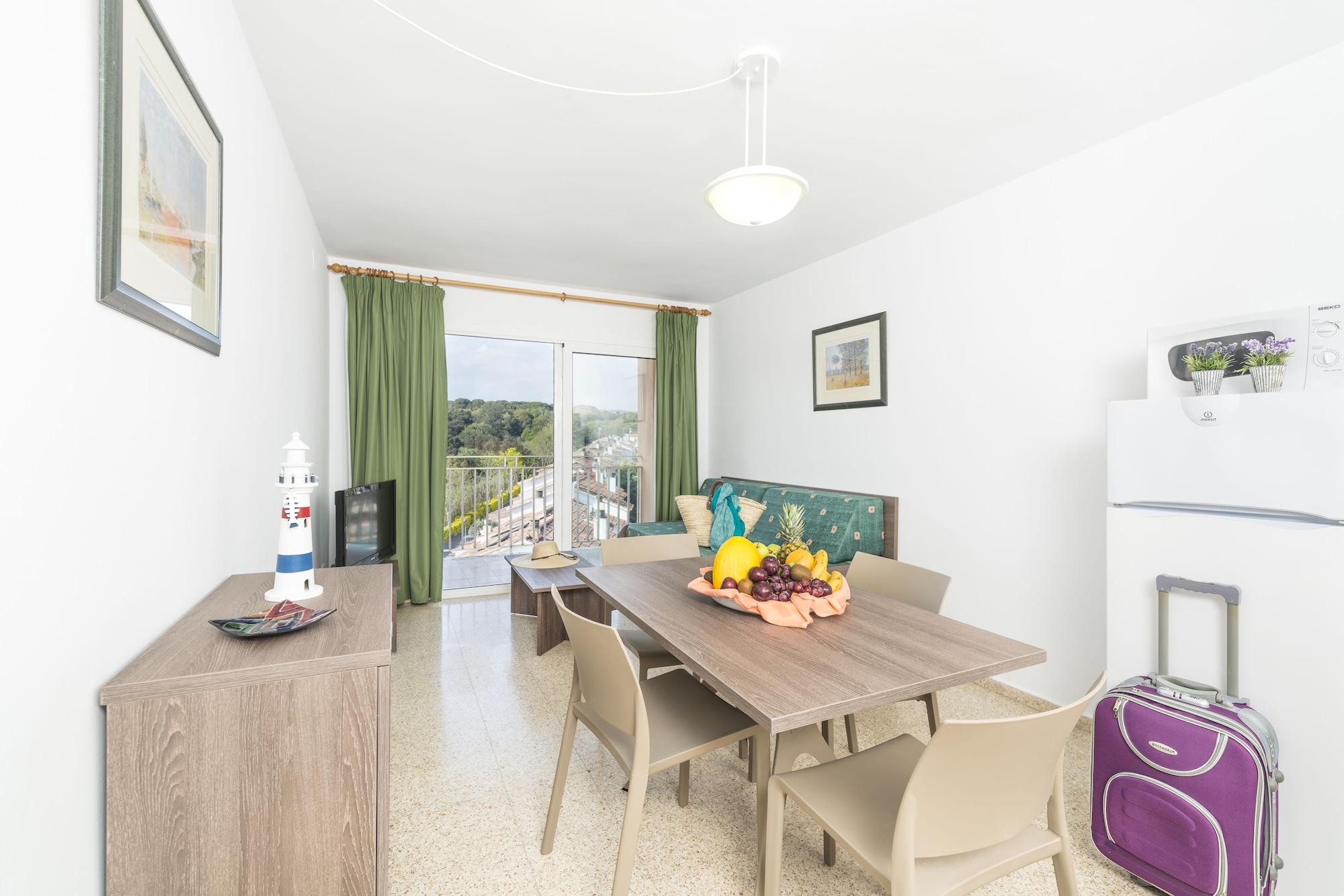 Condado By Marsol Apartment