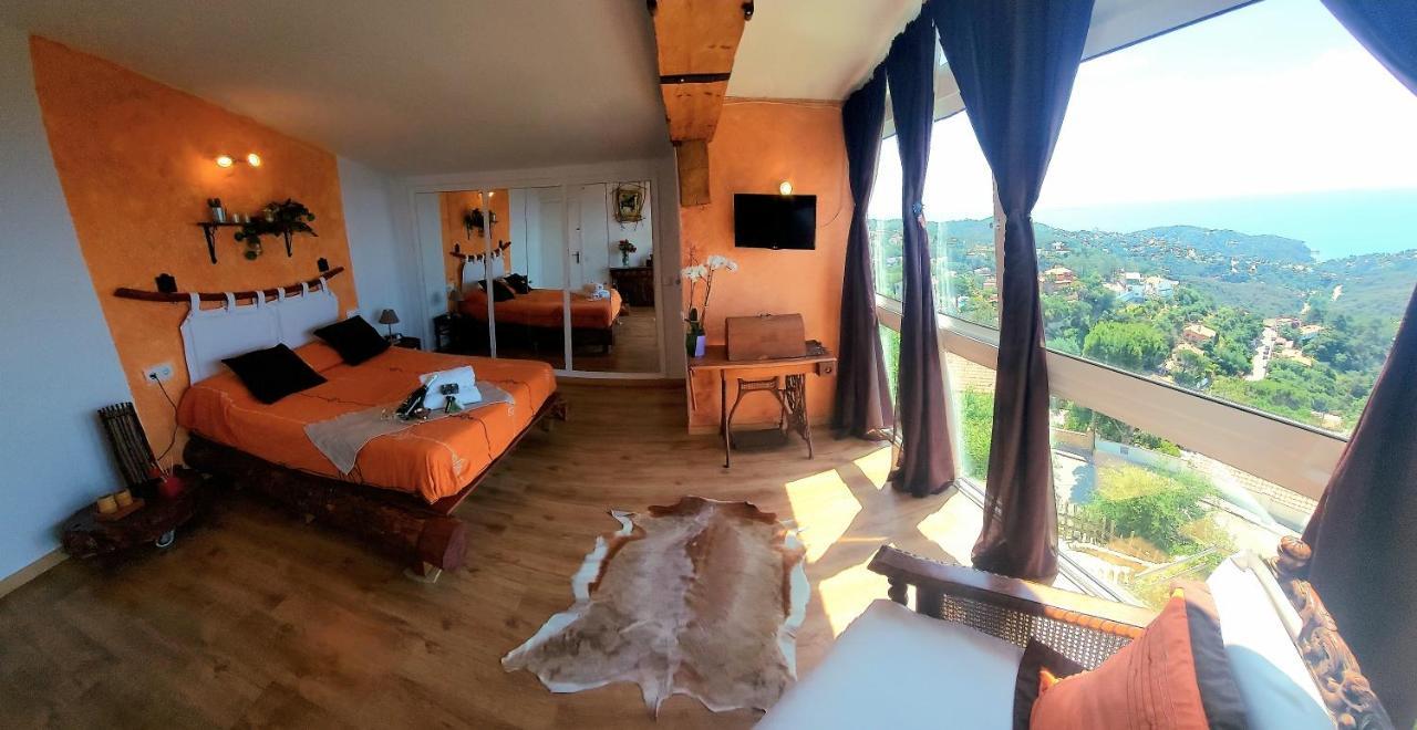 Rapanui Piscina Y Jacuzzi Privados * Lloret de Mar