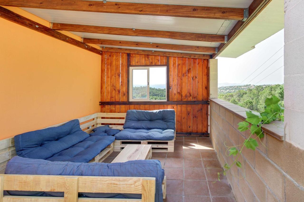 Roses With Swimming Pool & Mountain View Lloret de Mar