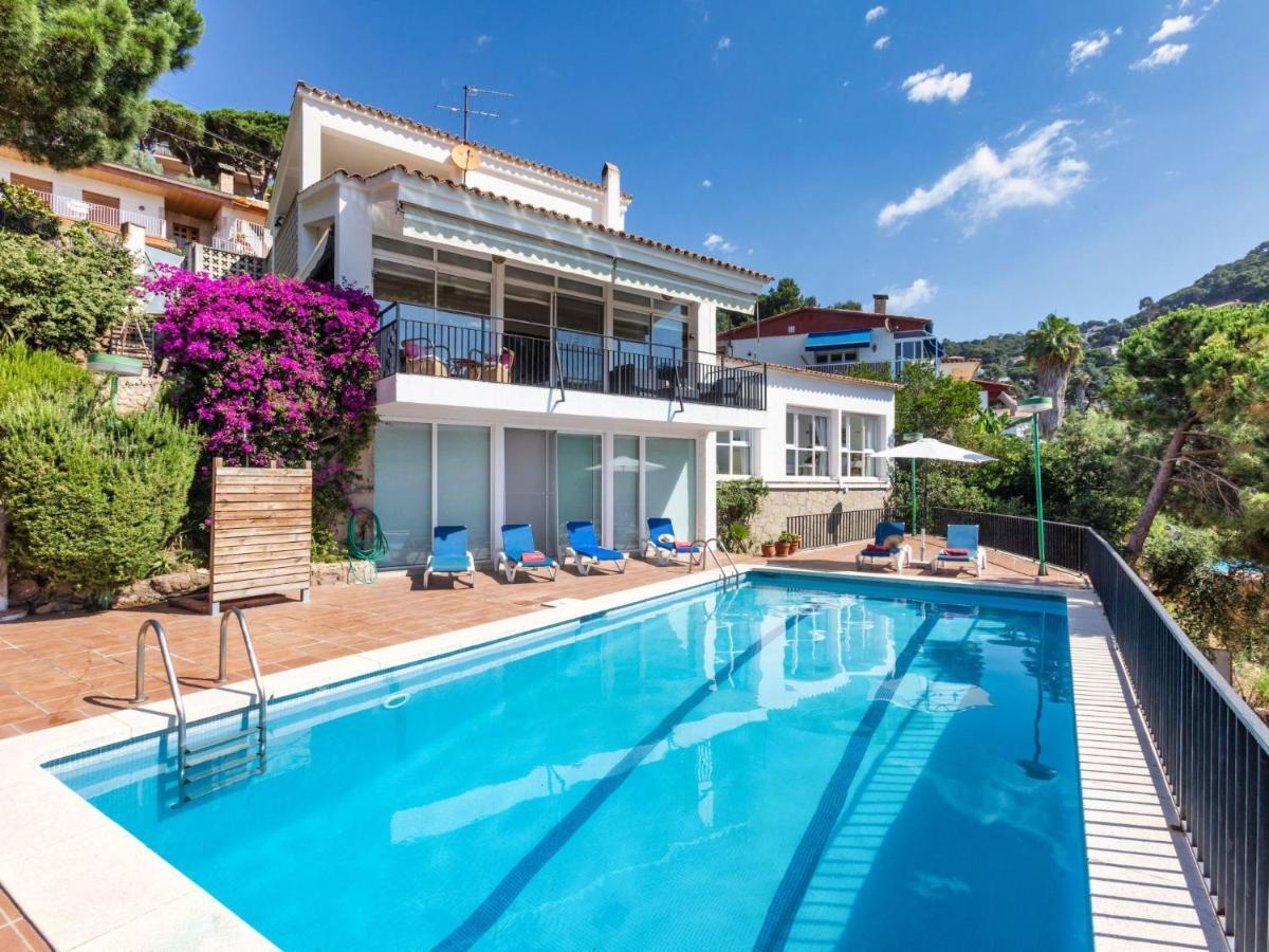 Holiday home Holiday Balmain By Interhome *