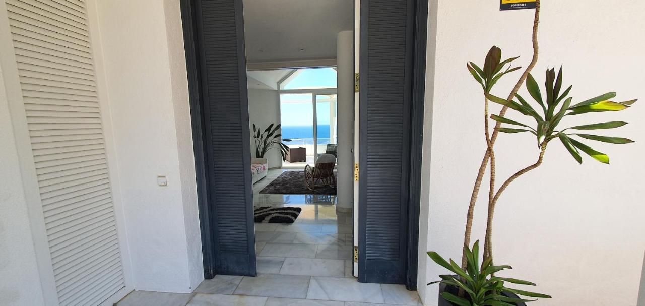 Al Lado Del Mar 
