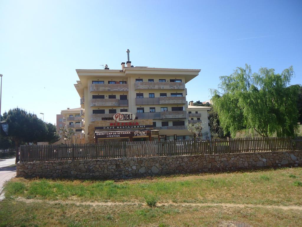Avenida Fenals Apartment *