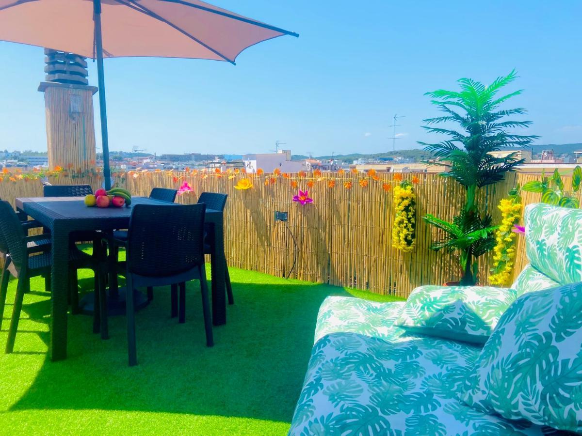 Appartement Elegant 2 Bedroom, Big Terrace 200m From *