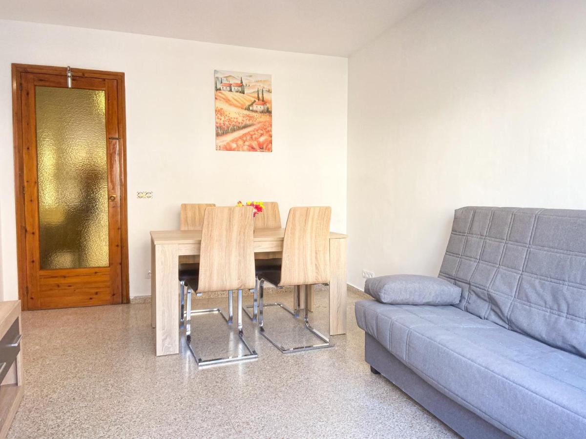 Elegant 2 Bedroom, Big Terrace 200m From Lloret de Mar