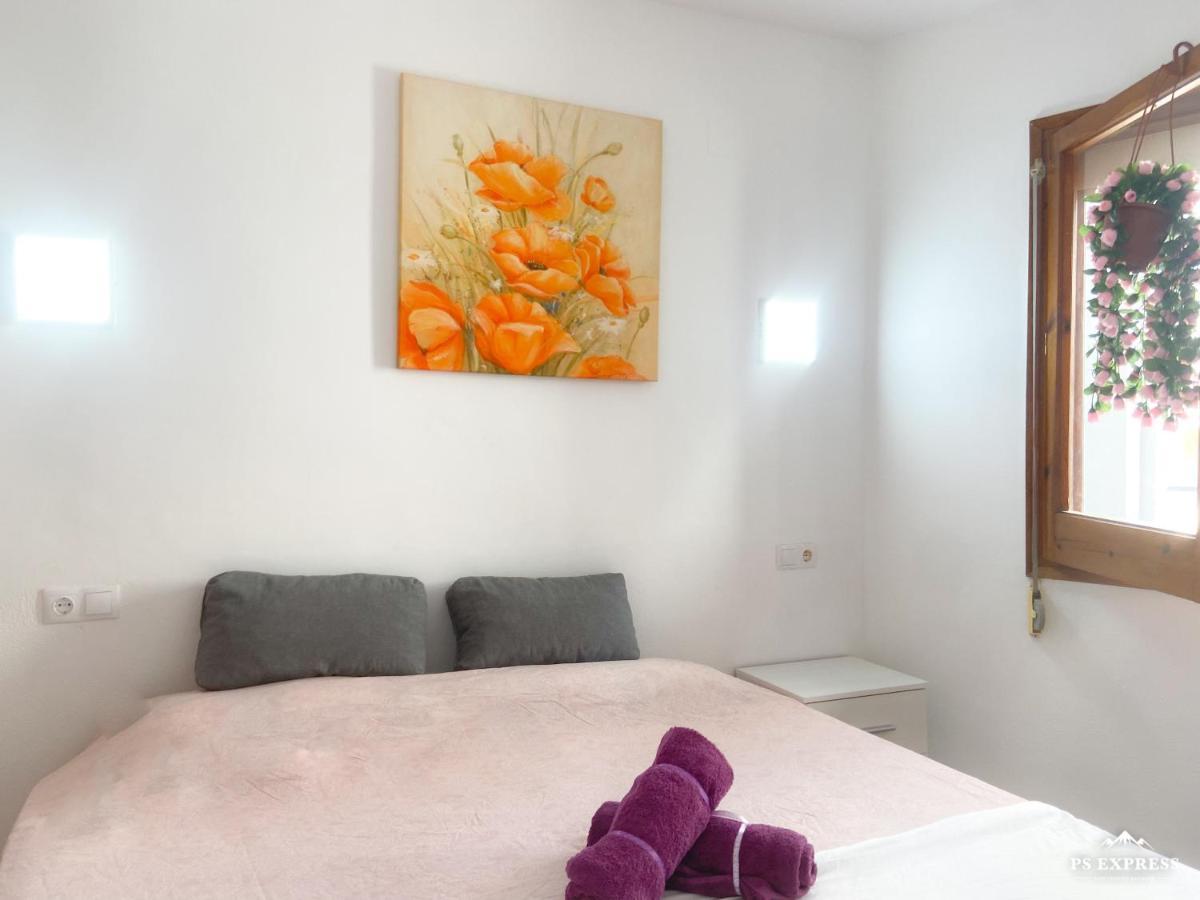 Appartement Elegant 2 Bedroom, Big Terrace 200m From *