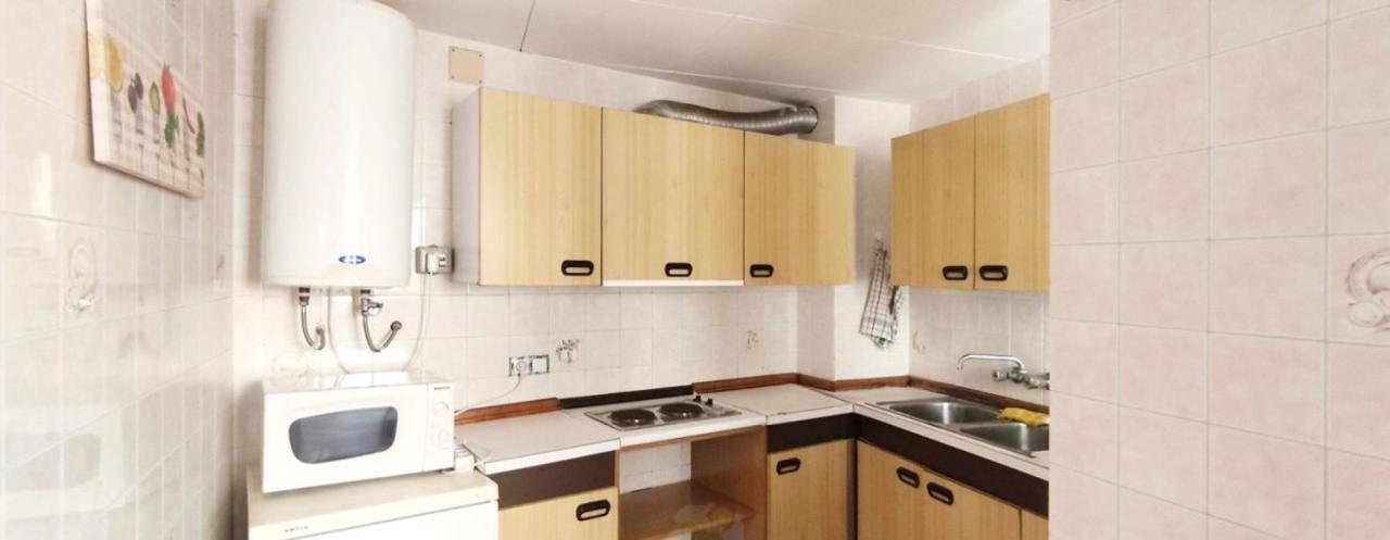 Elegant 2 Bedroom, Big Terrace 200m From Appartement
