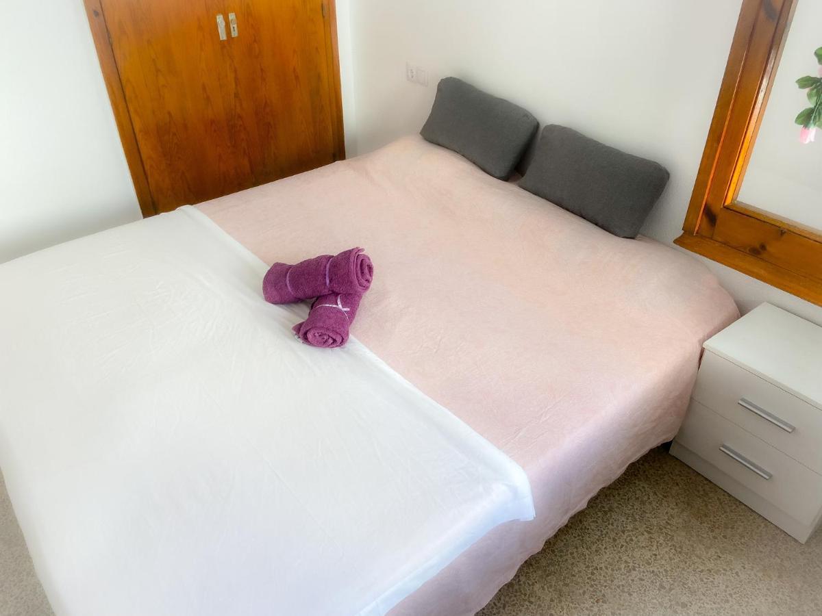 Elegant 2 Bedroom, Big Terrace 200m From Appartement *
