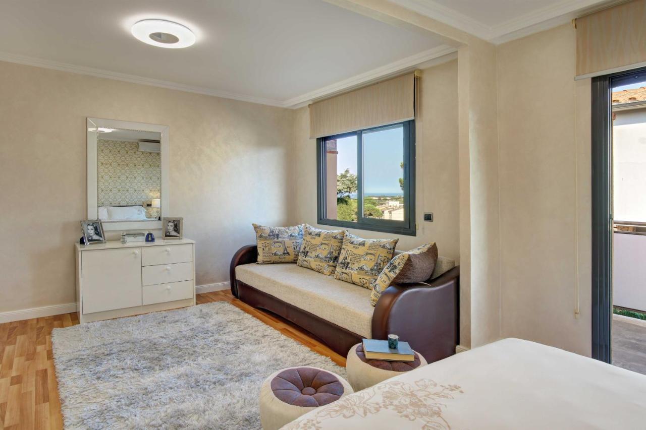 Villa Rioja With Pool & Mountain And Sea View Lloret de Mar