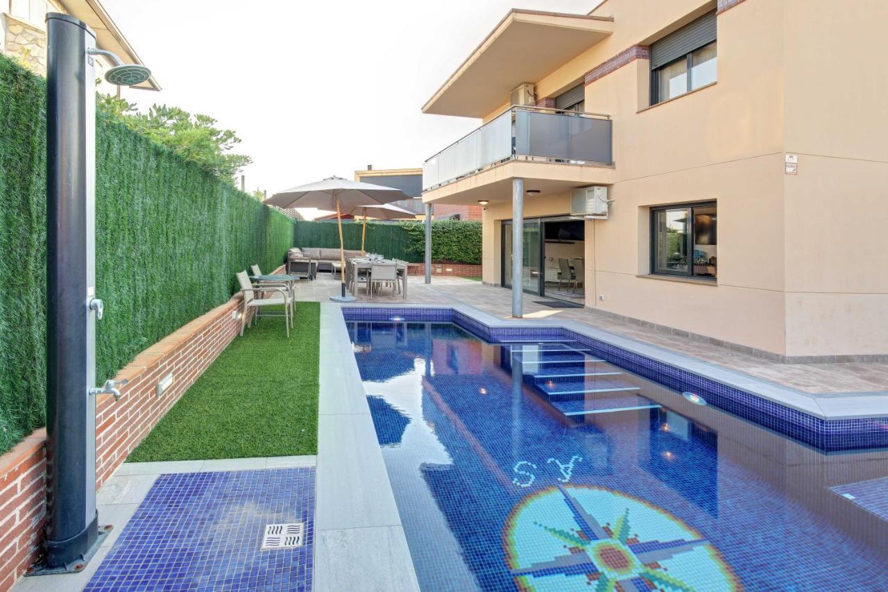 Rioja With Pool & Mountain And Sea View Villa