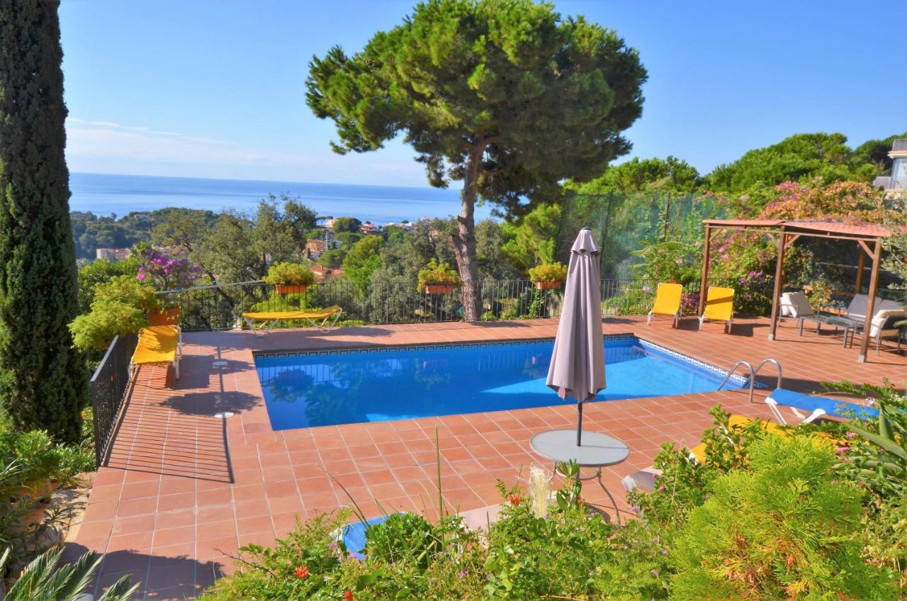 Flores 8 Personas Holiday home