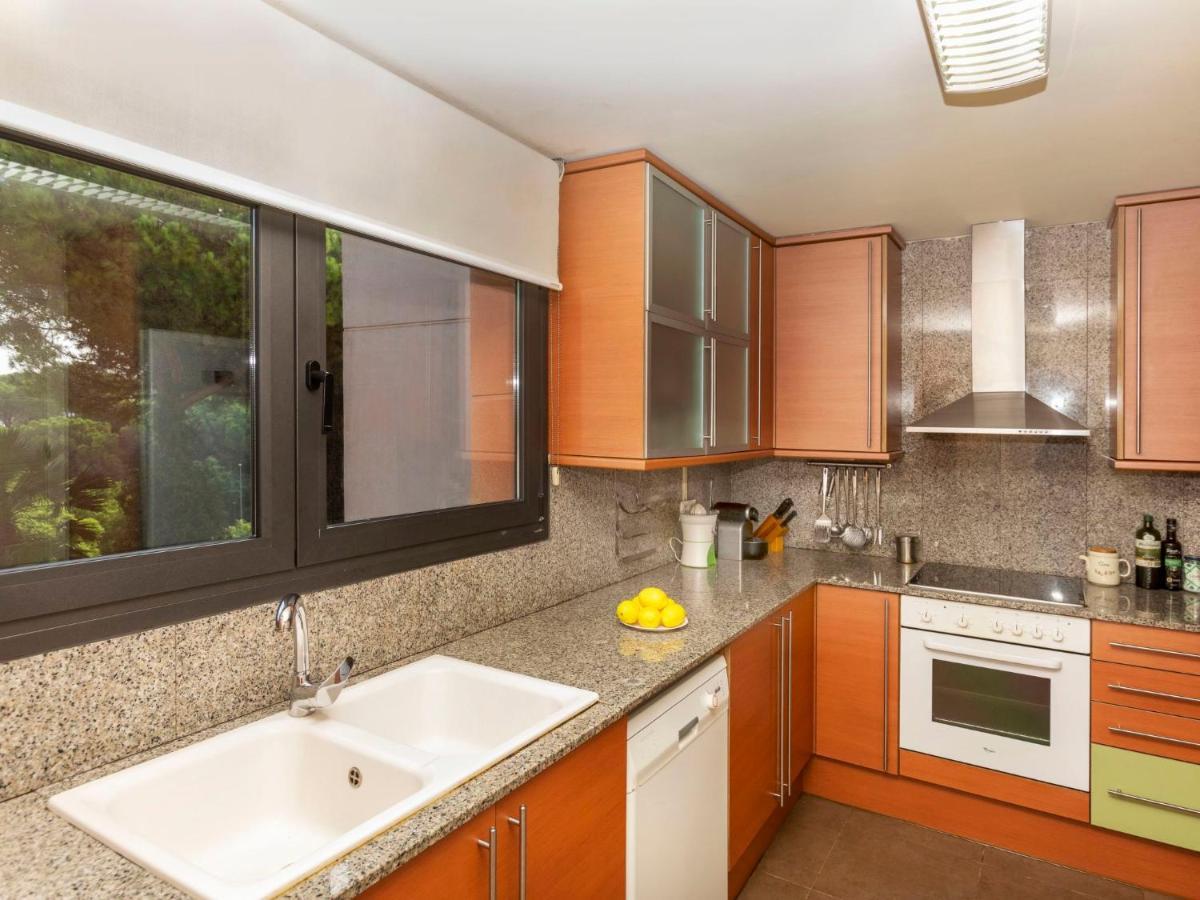 Lloret Garden By Interhome