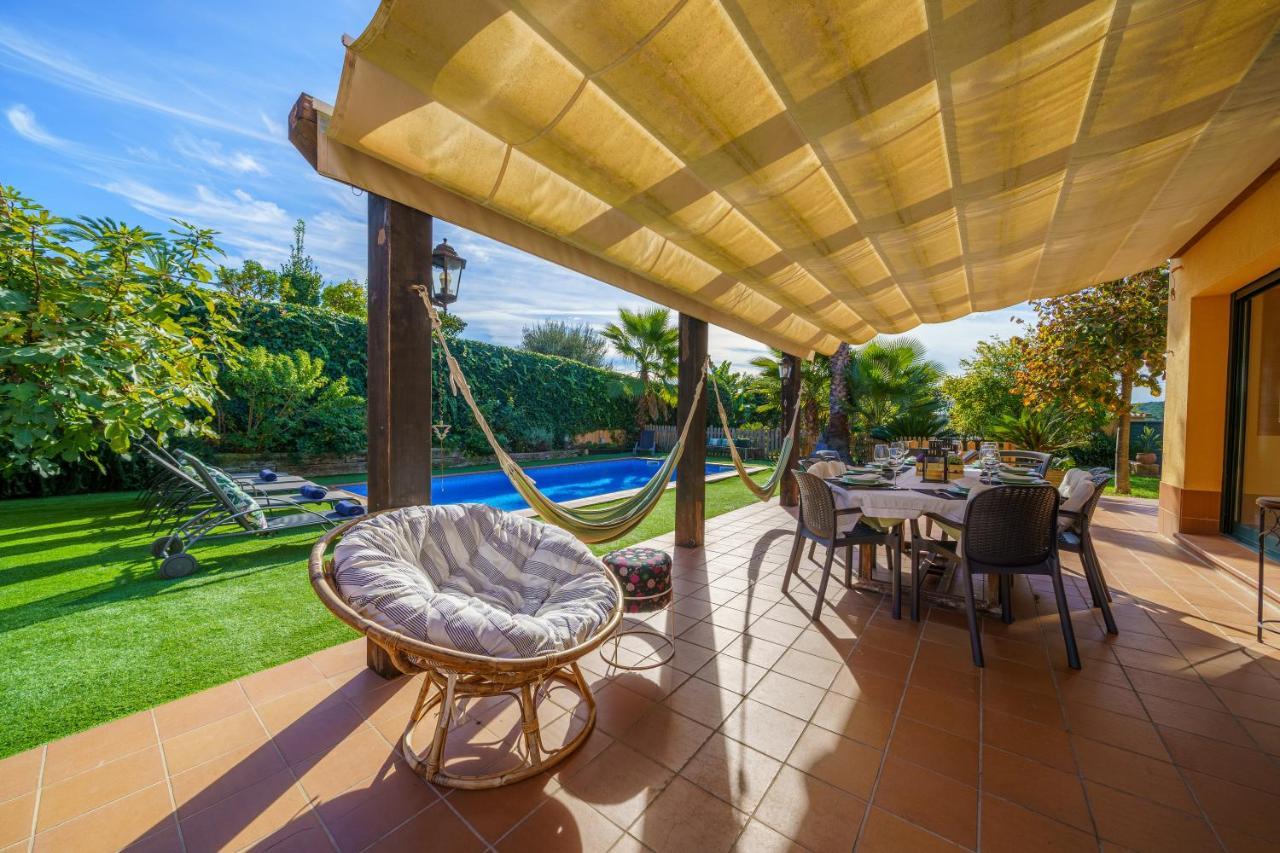 Jaruco Lux, Exclusiva Zona Residencial Con Piscina & Aircon